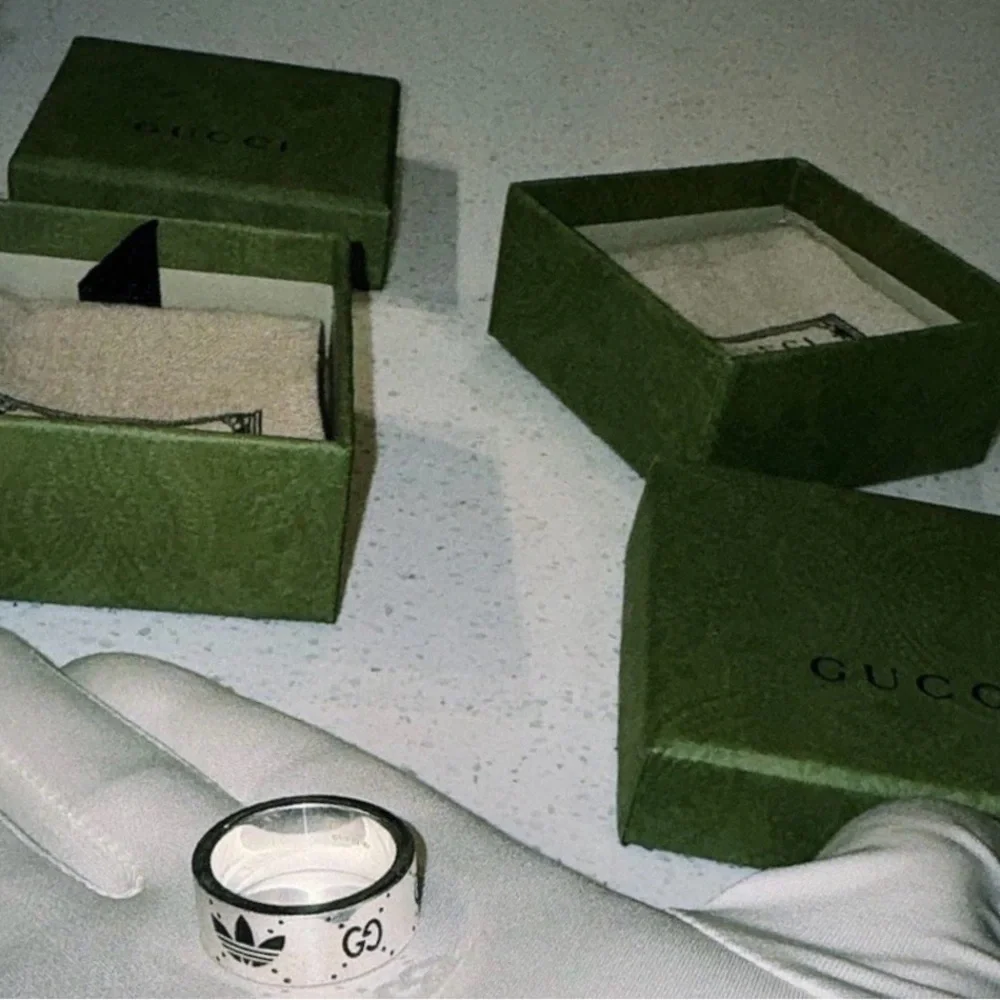 GUCCI X ADIDAS RING - Picture 3 of 4
